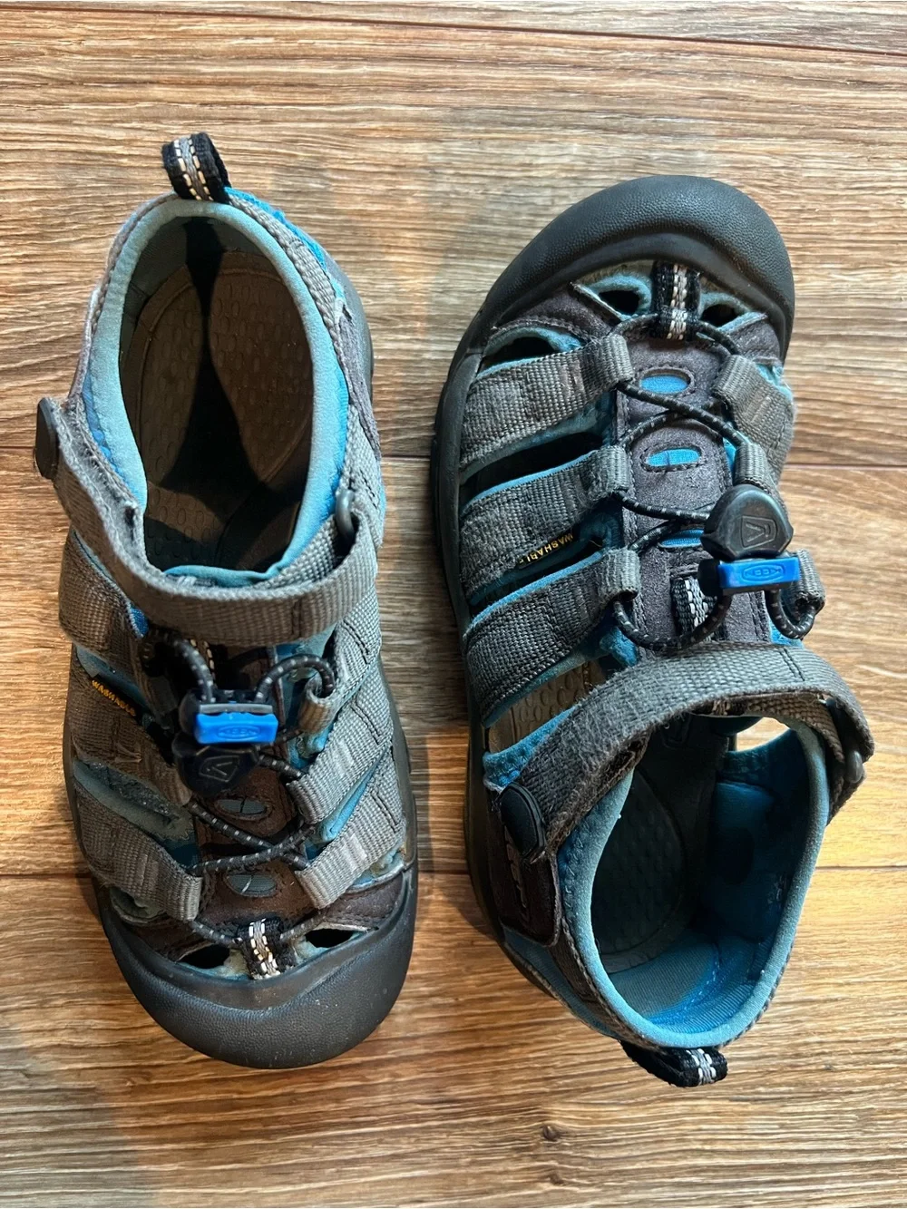 Keen Grey and Teal Outdoor Sandals Washable